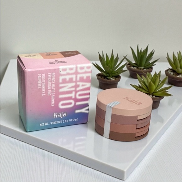 Kaja Other - Kaja Play Bento Bronzer Blush Blendable Sculpting Trio 08 Chocolate Dahlia